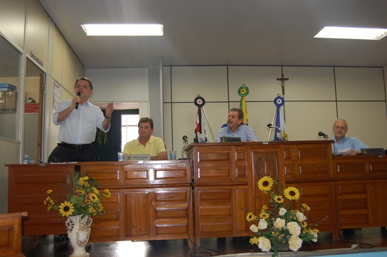 MAIS 285 CASAS POPULARES PARA O.CRUZ