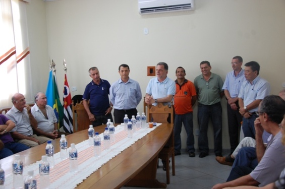 REIVINDICAÇÕES DE JUNQUEIRÓPOLIS PARA MAURO BRAGATO