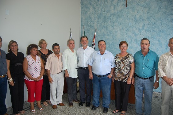 UMA NOVA ESCOLA PARA MARTINÓPOLIS