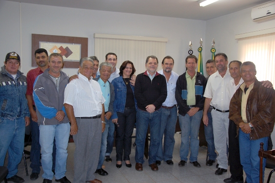 PROGRAMA ESPORTE SOCIAL EM O. VERDE