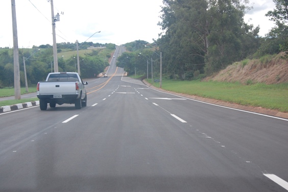 ESTRADA DA AMIZADE  É RECUPERADA