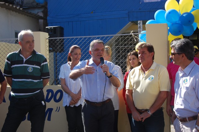 Inauguração de comitê e caminhada em Osvaldo Cruz
