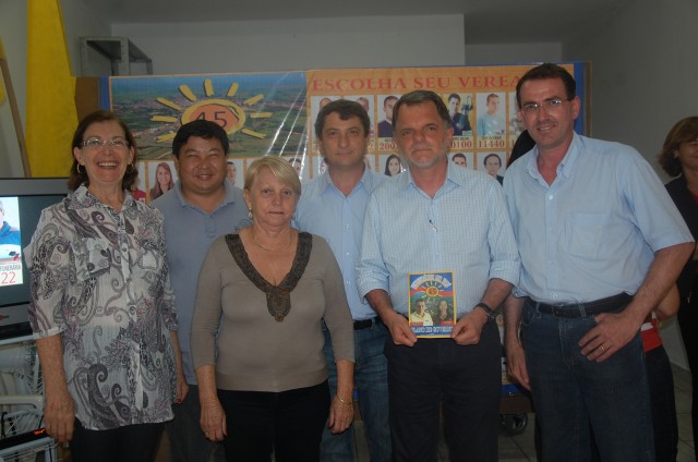 Em Junqueirópolis, apoio a Furini e Nair