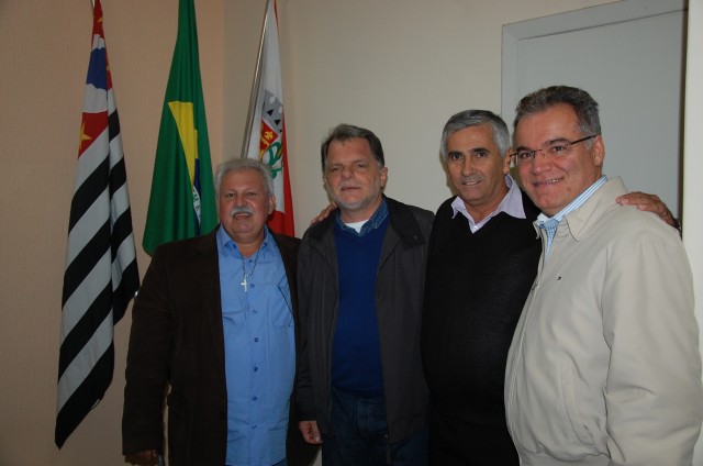Bragato e Samuel Moreira visitam seis municípios