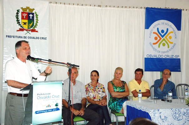 Bragato na inaugura??o do SOS em Osvaldo Cruz