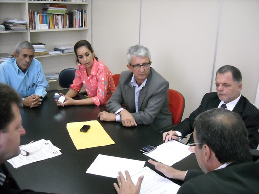Deputado Bragato e prefeitos da Alta Paulista fazem reivindica??es na Sa?de