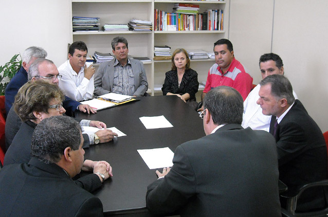 Deputado Bragato e comitiva de Maraca? fazem reivindica??es na Sa?de