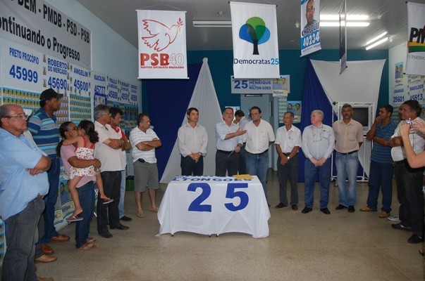 Bragato se re?ne com candidatos do PSDB e coliga??es