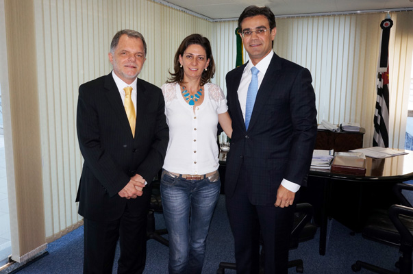 Bragato e futura prefeita de Rosana, Dra. Sandra, no Desenvolvimento Social