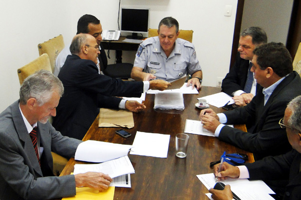 Continua a luta por recursos para recuperar estragos causados pelas chuvas
