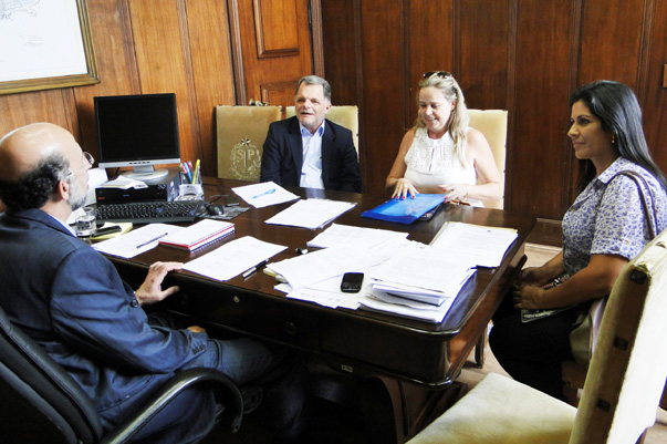 Na Casa Civil, Bragato busca verba para infraestrutura