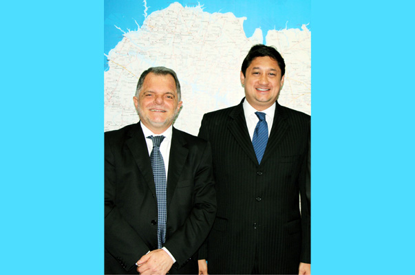 Bragato e prefeito Ricardo solicitam investimentos no aeroporto de Assis