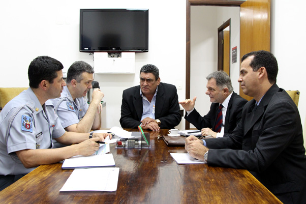 Deputado Bragato refor?a pedido de pontes na Defesa Civil