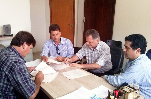 Protocolo pode viabilizar regulariza??o de im?veis em Anhumas