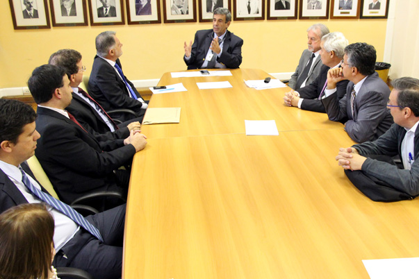 Deputado promove ampla discuss?o sobre sa?de da regi?o de Prudente