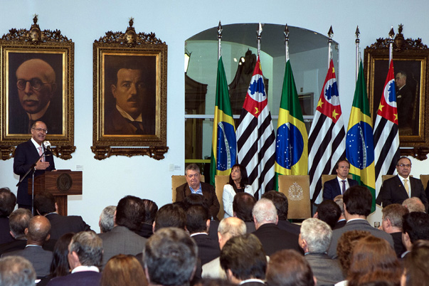 Prudente assina conv?nio para implanta??o de Parque Ecol?gico