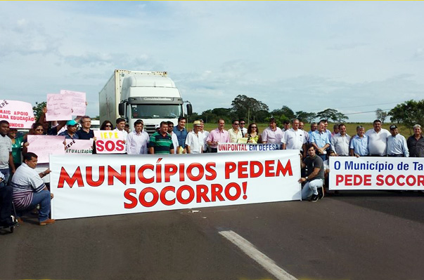 Munic?pios do Oeste Paulista fazem manifesta??o e pedem socorro