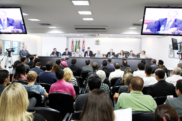 Debate para discutir caminhos da regulariza??o fundi?ria em S?o Paulo