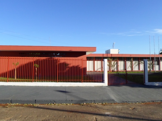 Inaugura??o do Centro Educacional e Cultural de Irapuru