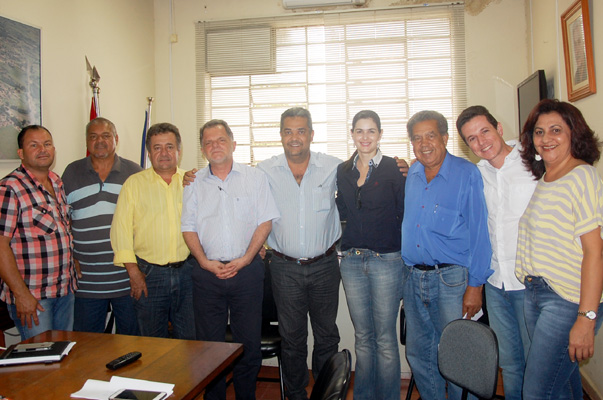 Visita a Pacaembu e reuni?o com prefeito  e lideran?as
