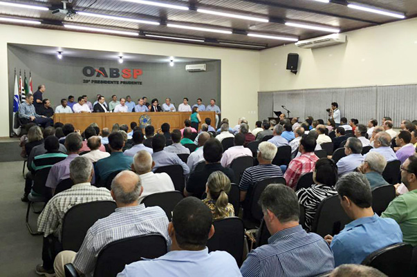 Senador Aloysio Nunes faz palestra em visita a Presidente Prudente