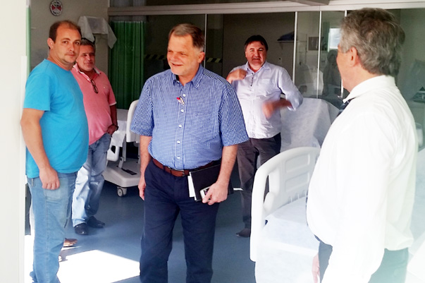 Deputado Bragato visita Santa Casa de Presidente Venceslau