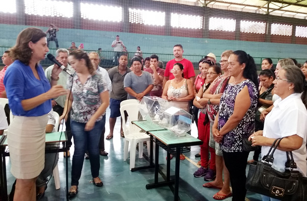 Sorteio de casas da CDHU no munic?pio de Rosana