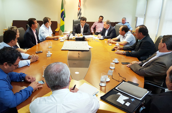 Na Habita??o, reivindica??o de moradias para o Oeste Paulista