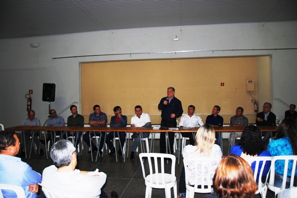 Encontro com candidatos da regi?o de Dracena