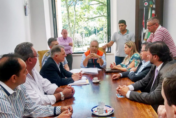 Reivindica??es na Defesa Civil para Ocau?u, Ribeir?o dos ?ndios e Tarabai