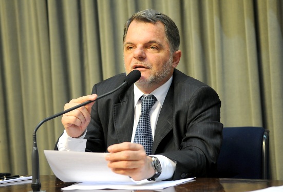 MAURO BRAGATO ESCOLHE O RELATOR DO OR?AMENTO ESTADUAL DE 2011