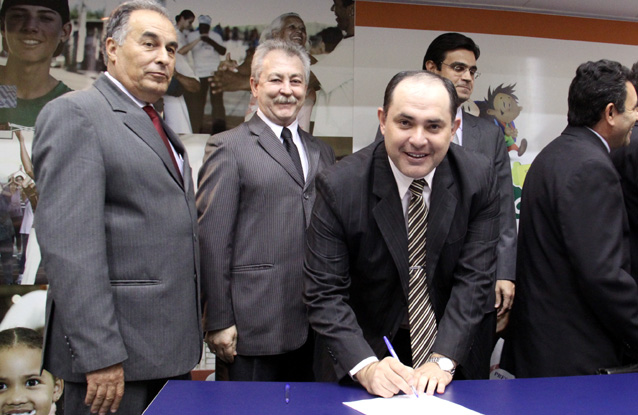 Cidades do Oeste Paulista assinam protocolos para construir creches