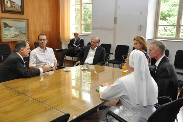 BRAGATO E TUP? FAZEM REIVINDICA??ES A ALCKMIN E AO SECRET?RIO DA EDUCA??O